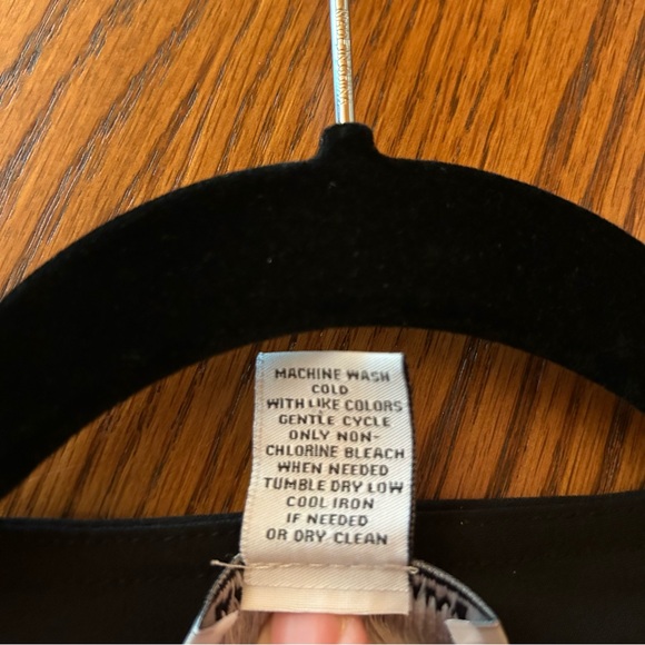 Carmen Marc Valvo Black Wrap Ruched 3/4 Sleeve Blouse - Picture 5 of 5